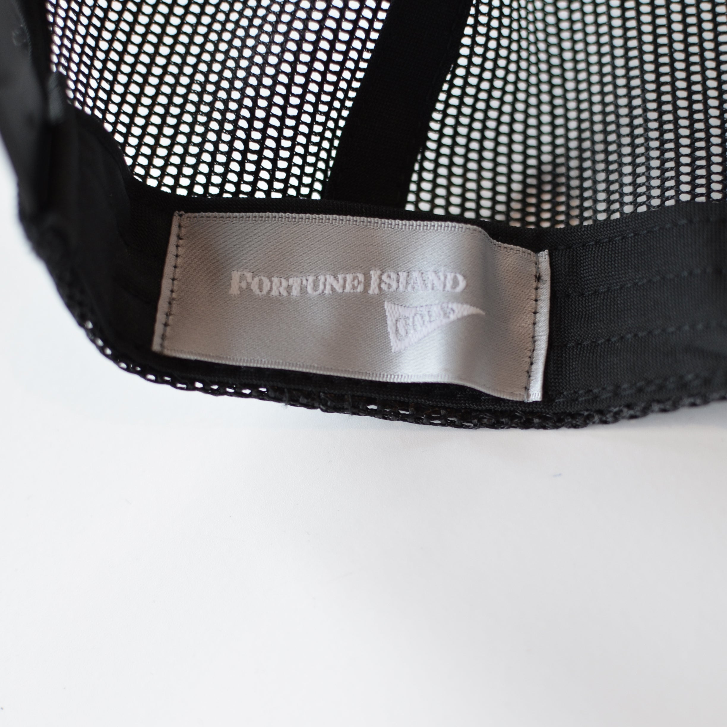 FIG MESH TRUCKER CAP