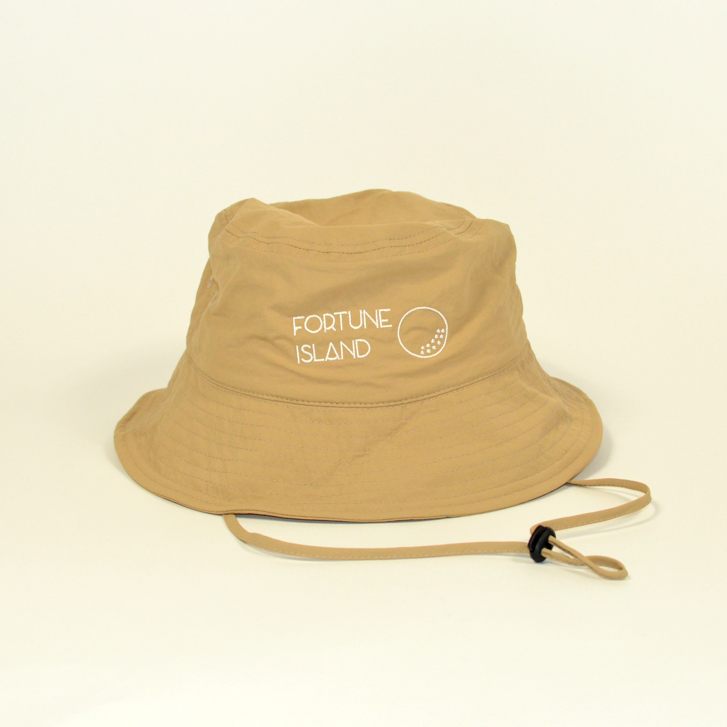 "Fortune Island"LOGO HAT Beige